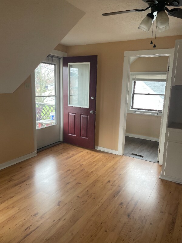 Building Photo - 11257 Main St