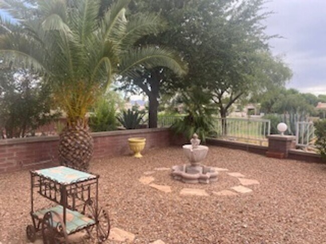 Building Photo - Tucson National Home on the Golf Course