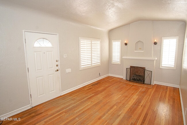 Building Photo - 3515 Okeefe Dr