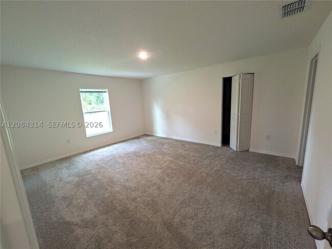 Building Photo - 1329 Biarritz St NW