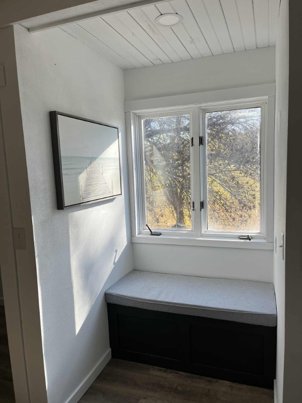 Building Photo - 7240 Sunset Rd