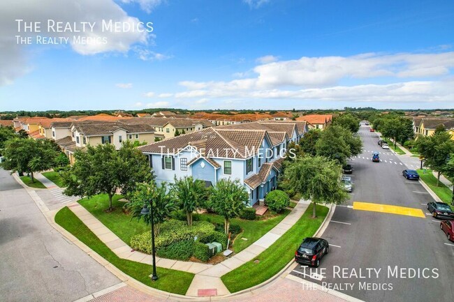 Building Photo - Wonderfull 2 bedroom, 2.5 bath Townhome in...