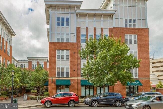 Building Photo - 2665 Prosperity Ave