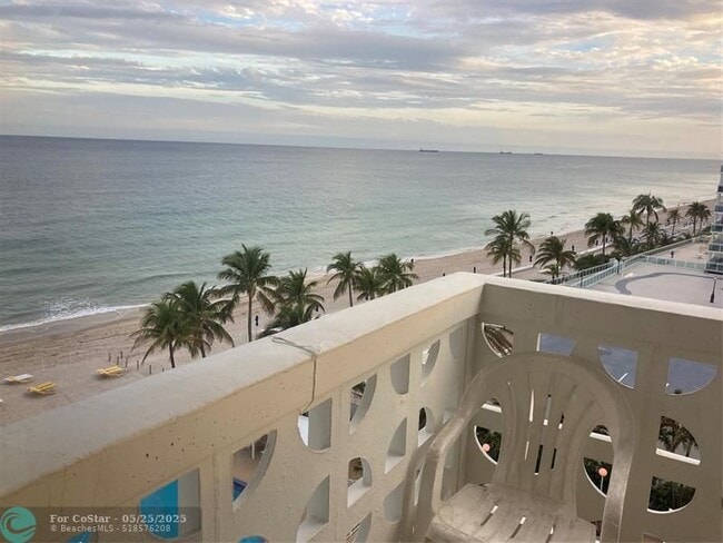 Building Photo - 4010 Galt Ocean Dr