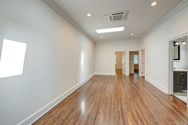 Building Photo - 3-3A Stewart Ave