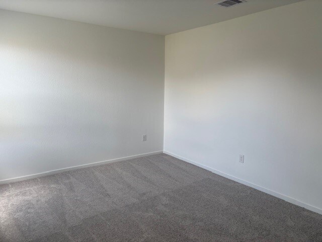 Building Photo - 6802 Lilac Vine Ln