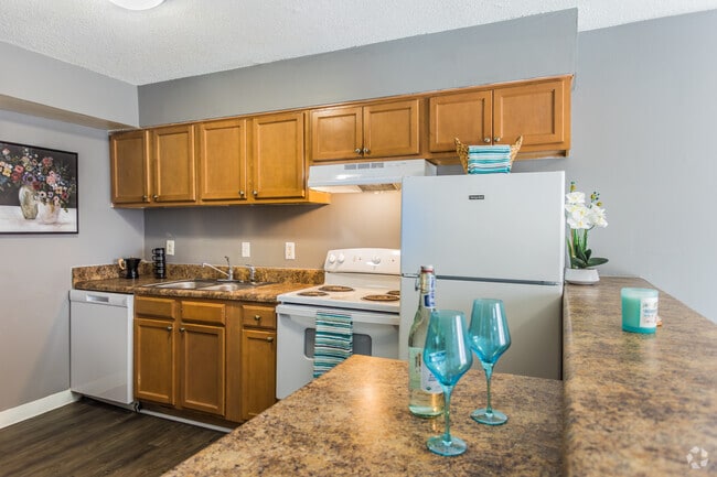 Interior Photo - Annies Townhomes
