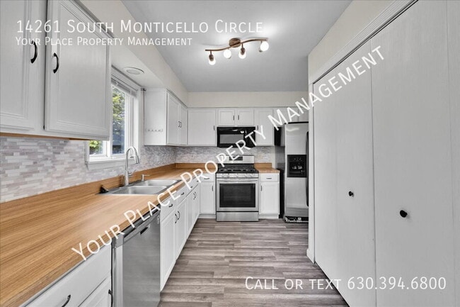 Building Photo - 14261 S Monticello Cir