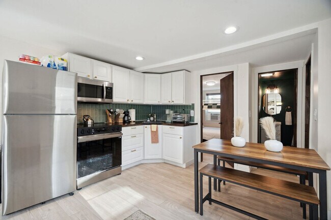 Building Photo - 4 Keefe Ave