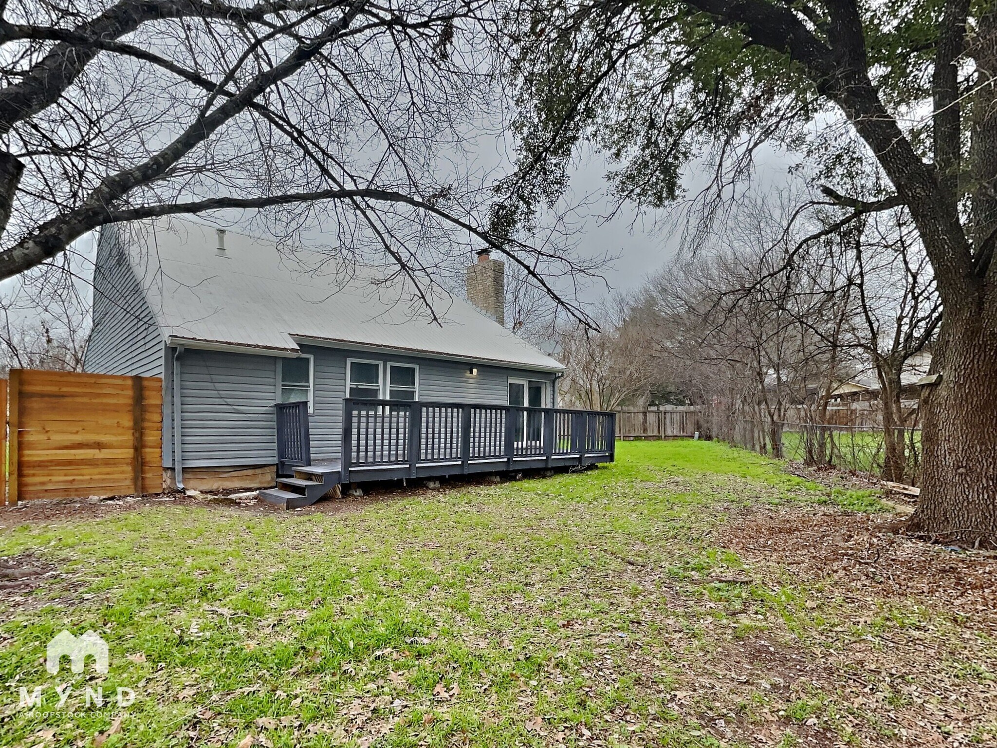 Building Photo - 1901 Gentilly Cir