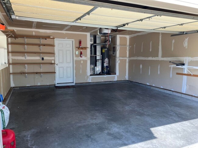 Building Photo - 8120 Cedar Point Dr