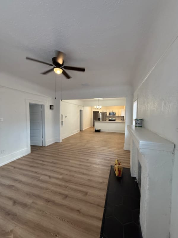 Building Photo - 3428 Montana Ave