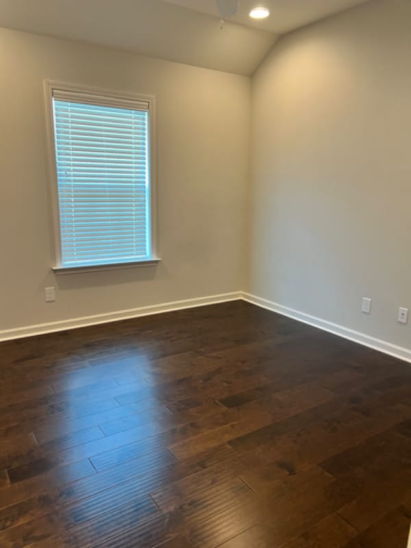Building Photo - 9865 Bluestone Cir