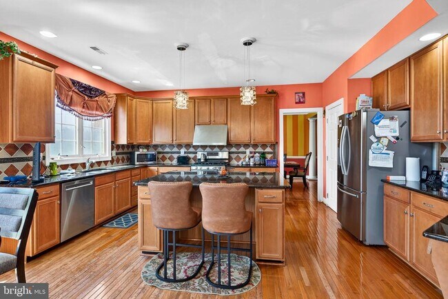 Building Photo - 212 Prescott Dr