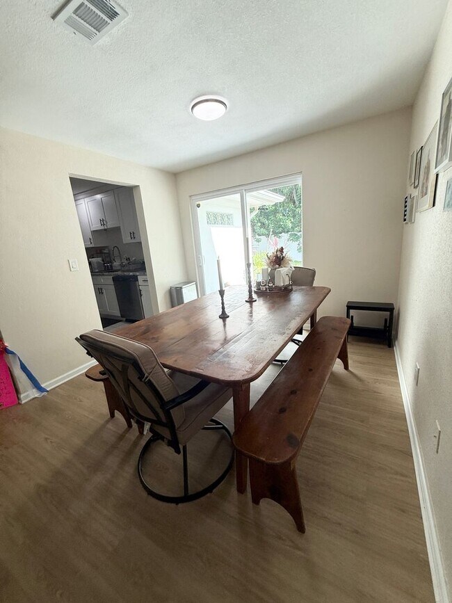 Building Photo - 13583 Imperial Groves Dr E