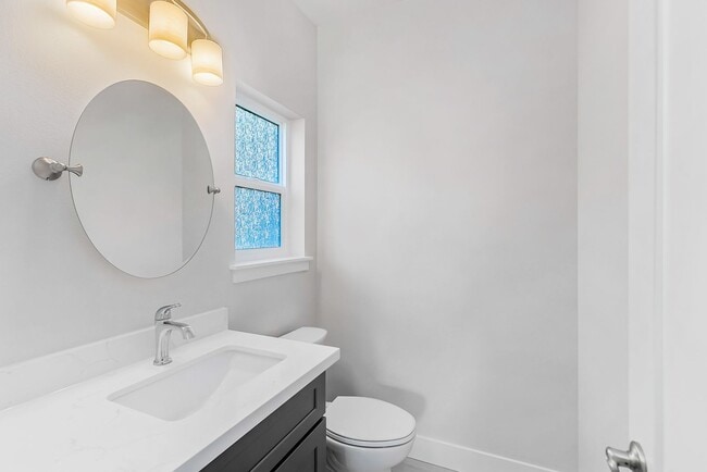 Building Photo - New Construction with a Water View