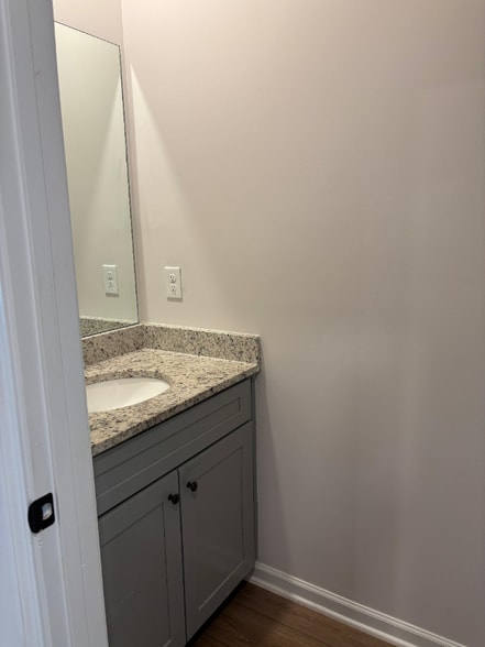 Building Photo - 6996 Zaniah Rd