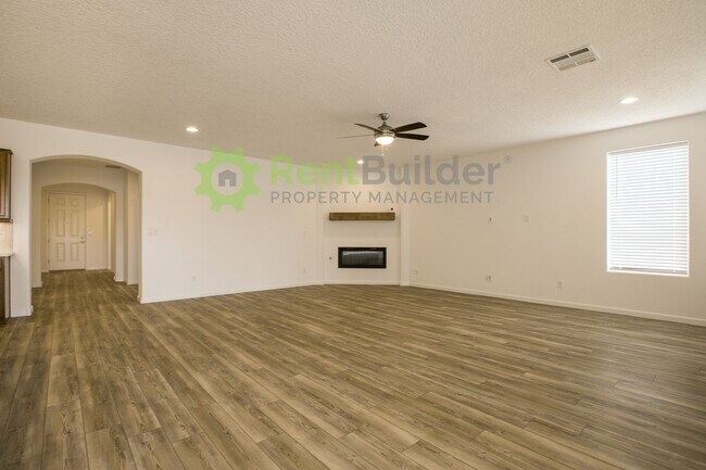 Building Photo - CALL US TODAY AT (505) 808-6467 TO SCHEDULE A CONVENIENT SHOWING