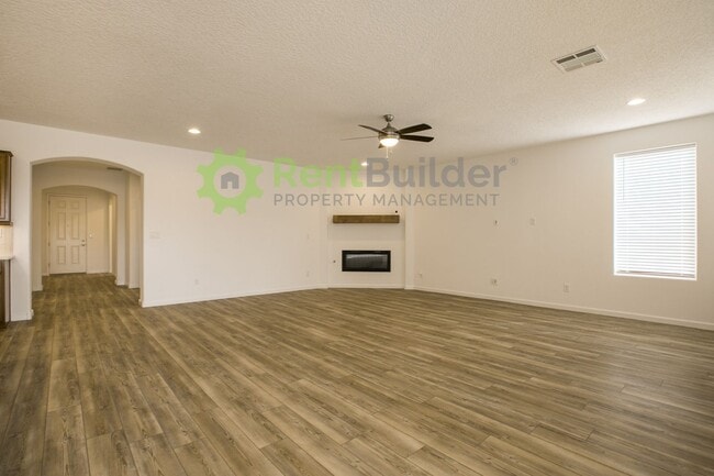 Building Photo - !!WOW!!! Winter Leasing Special Pricing!!!