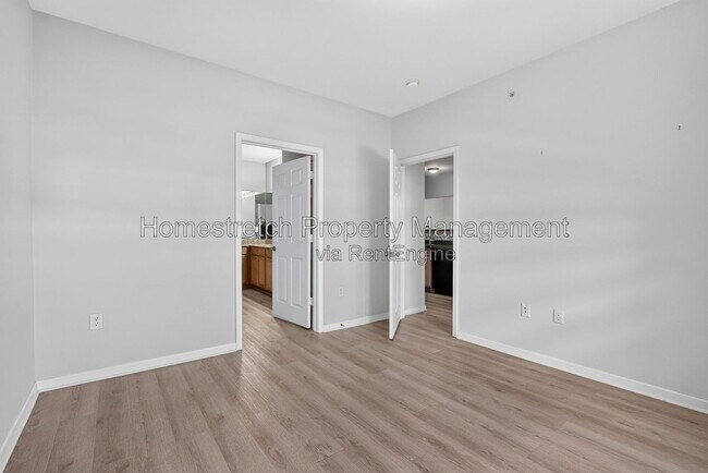 Building Photo - 1270 Strassner Dr
