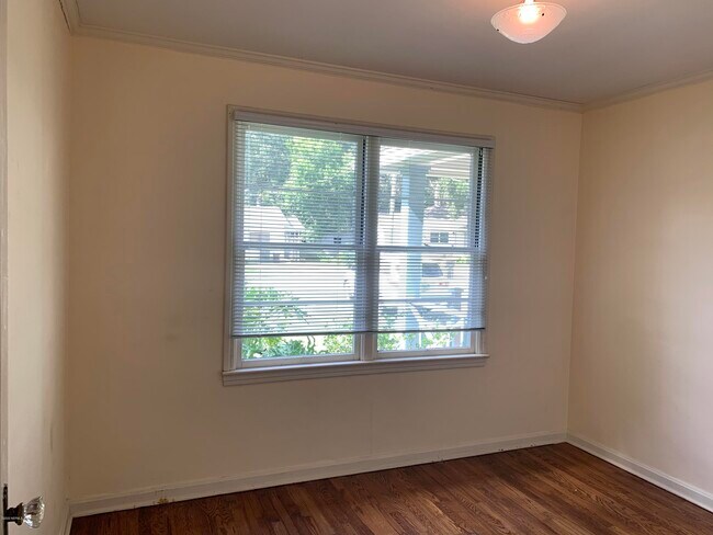 Building Photo - 5645 Nettie Rd