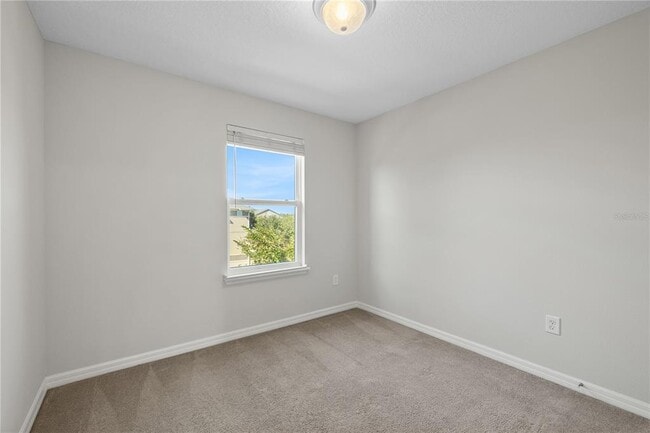 Building Photo - 8019 Glenlloyd Ave