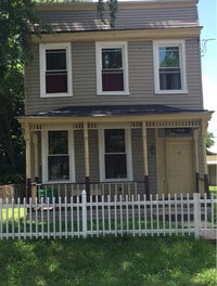 Building Photo - 1418 Bryan St