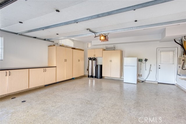 Building Photo - 9 Marisol