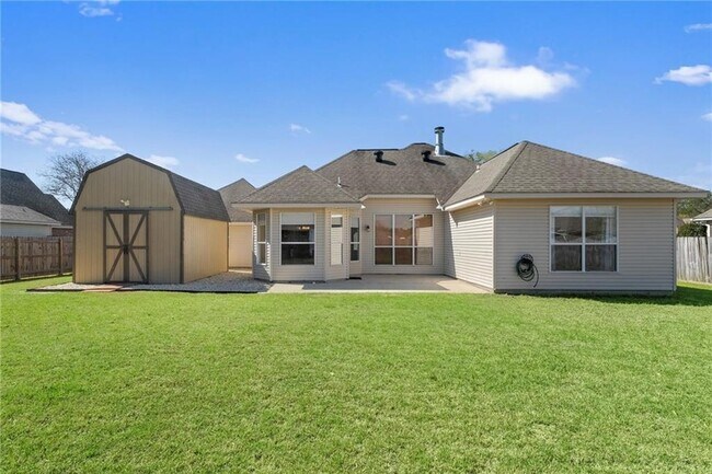 Building Photo - 409 Gainesway Dr