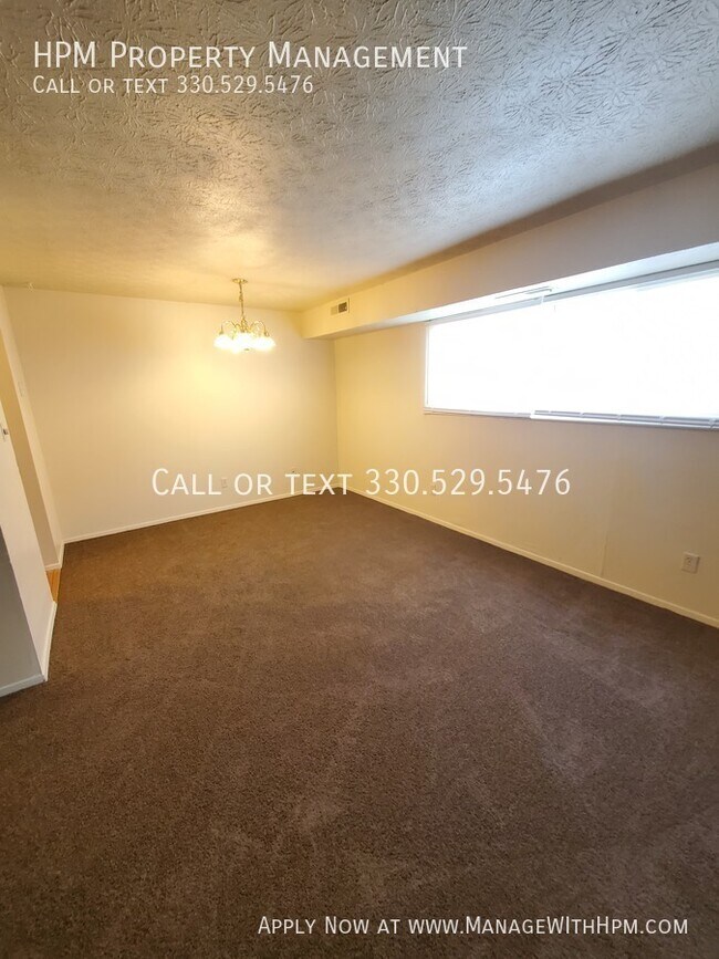 Building Photo - 841 Silver Meadows Blvd
