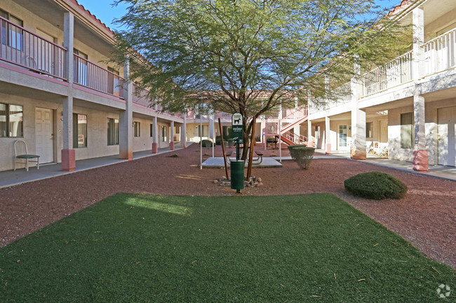 Primary Photo - Nellis Gate Apartments