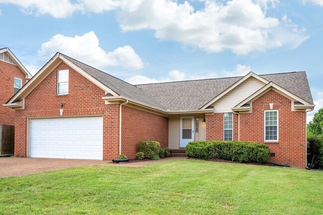 Building Photo - 133 Cloverfield Ct