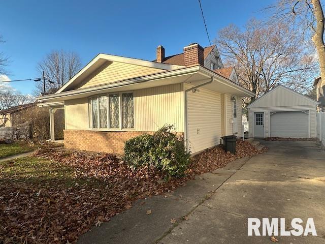 Building Photo - 209 E Cruger Ave