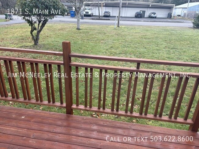 Building Photo - 1871 S Main Ave