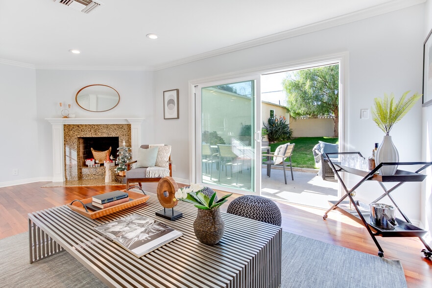 Building Photo - 8345 Westlawn Avenue