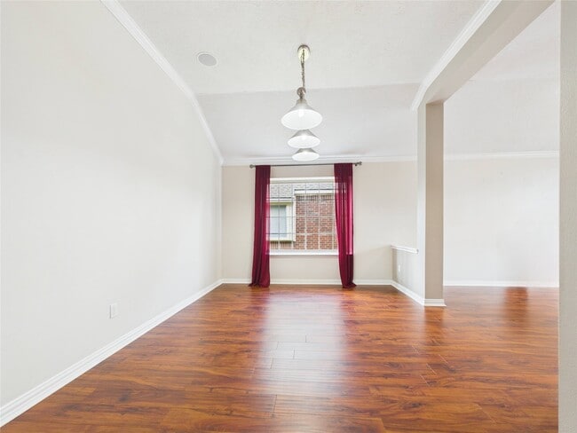 Building Photo - 4819 10 Sleep Ln