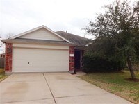 Building Photo - 1819 Manor Dr