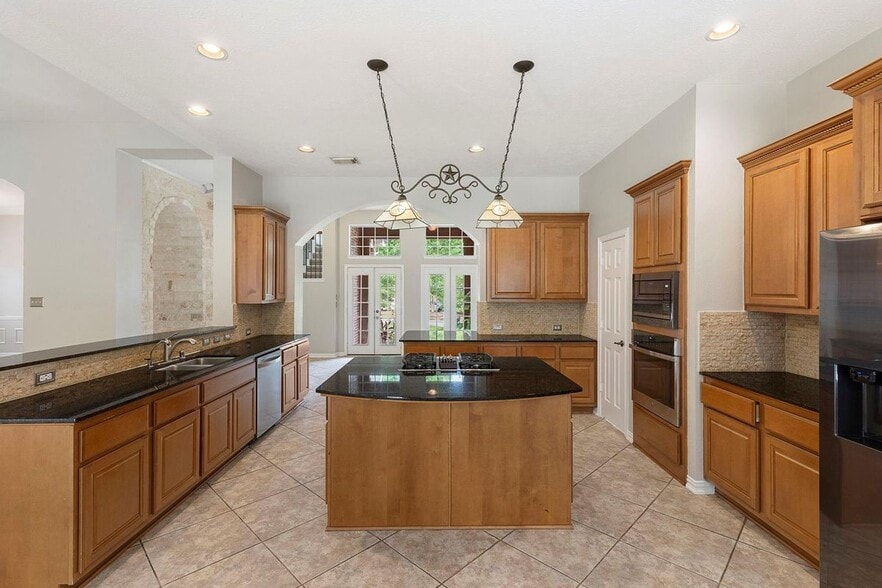 Building Photo - 6 Hithervale Ct