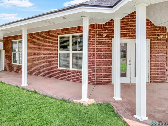 Building Photo - 2300 Reese Dr