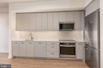 Building Photo - 1630 Columbia Rd NW