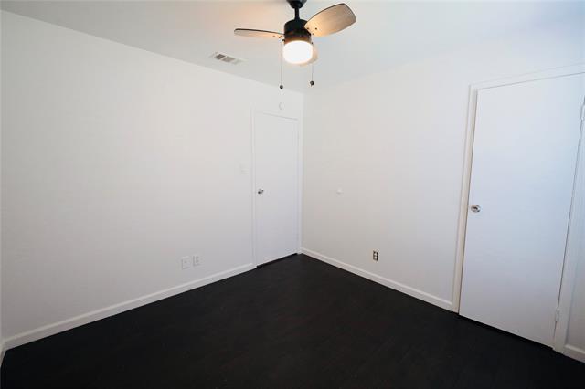 Building Photo - 991 Redcedar Way Dr