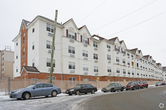 Building Photo - 1426 Loring Ave