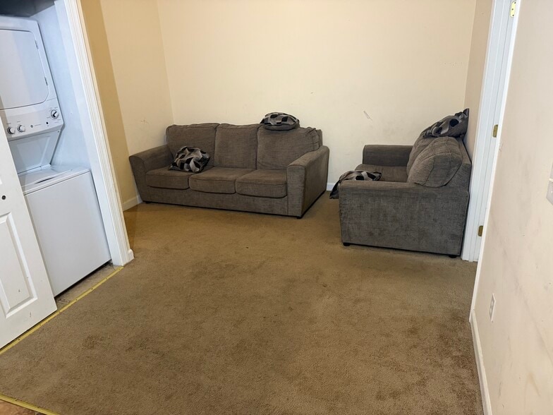 Building Photo - 4312 4th St NW