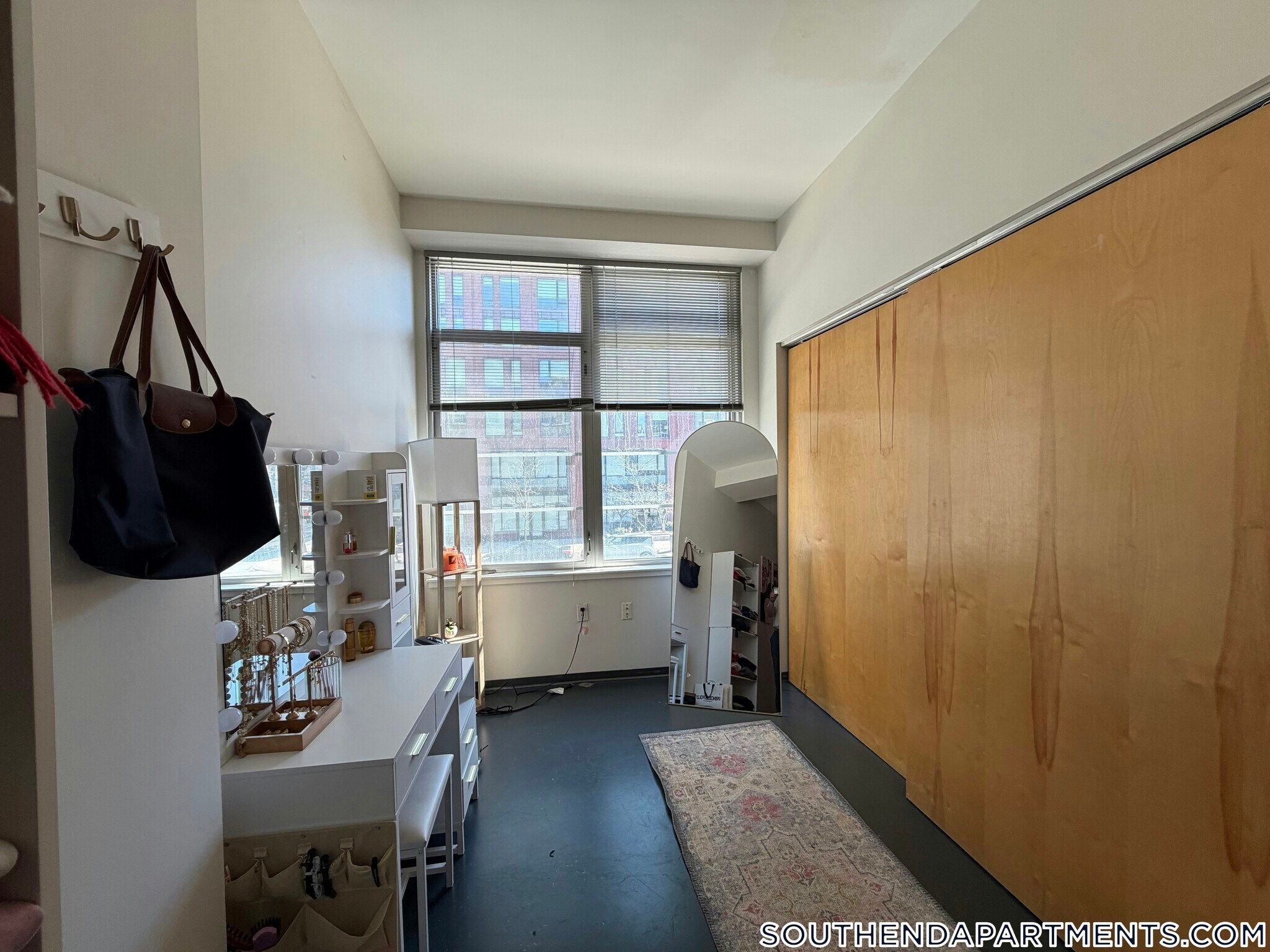 Building Photo - 160 E Berkeley St