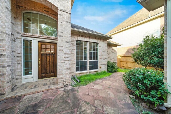 Building Photo - 1806 Rock Spring Ct