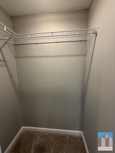 Building Photo - 133 McGill Park Ave NE