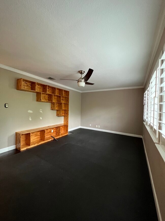 Building Photo - 17306 Garwood Chase