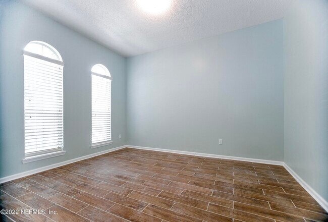 Building Photo - 4944 Greenland Hideaway Dr N
