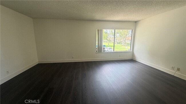 Building Photo - 46 Christamon W