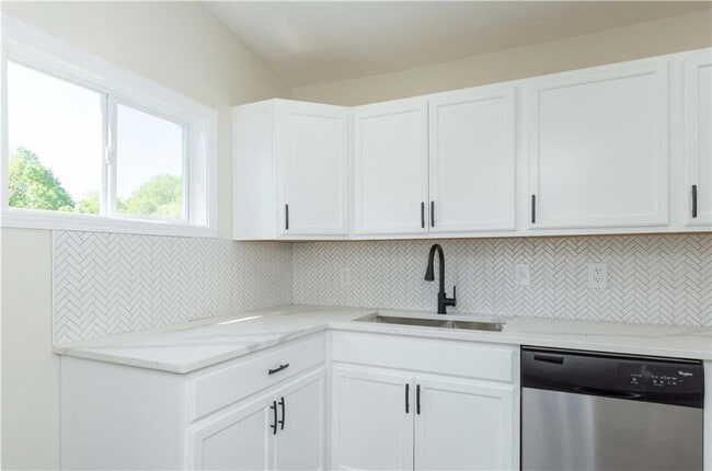 Building Photo - 1645 Abner Terrace NW